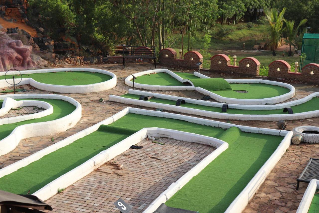 Regenta Resort Bhuj By Royal Orchid Hotels Limited Экстерьер фото